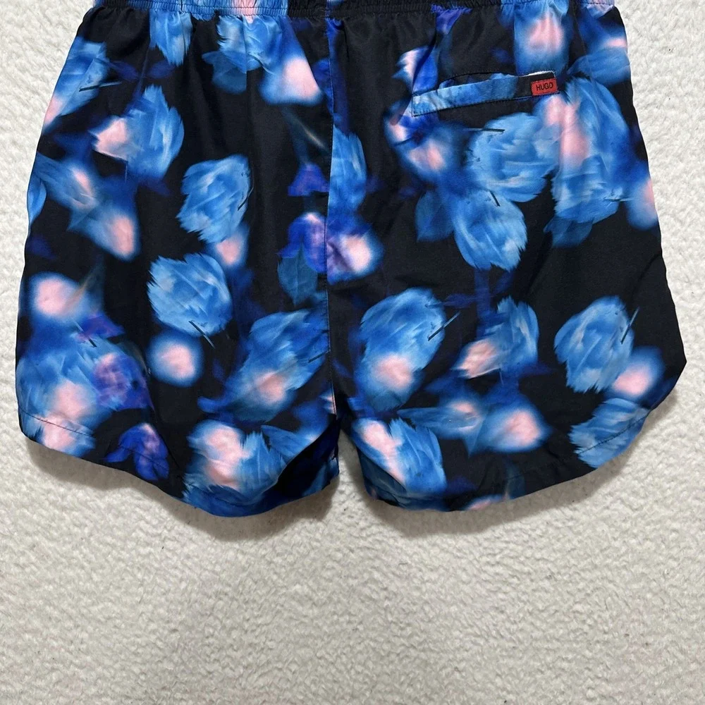 Hugo Boss‎ Men's Size XL Blue Floral Printed Drawstring Swim Mesh Shorts Logo